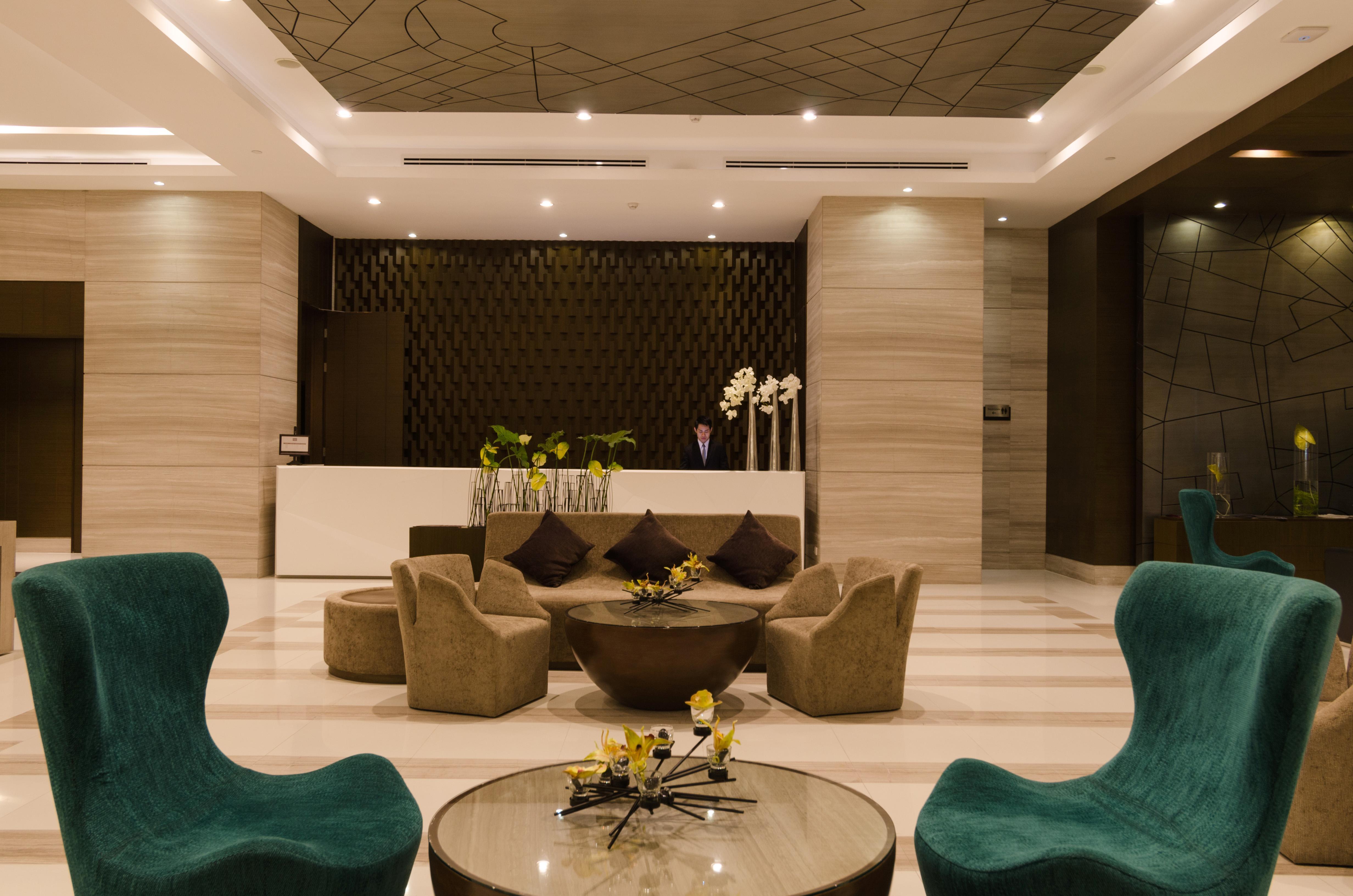 Aetas Lumpini Hotel Bangkok Exterior photo