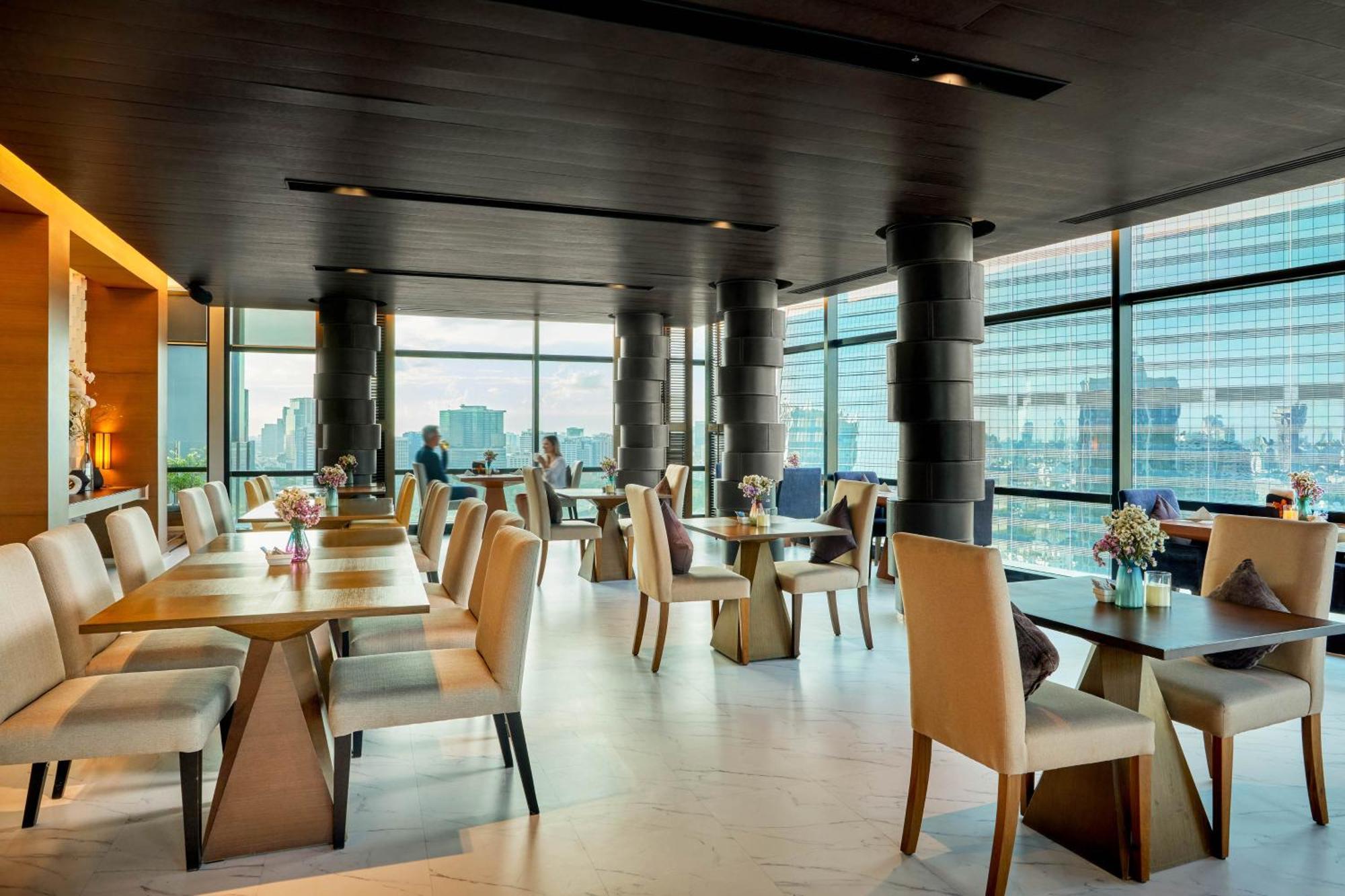 Aetas Lumpini Hotel Bangkok Exterior photo